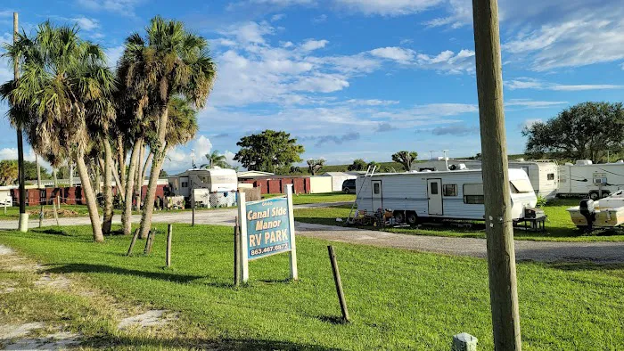 Canal Side Manor RV Park Picture 3