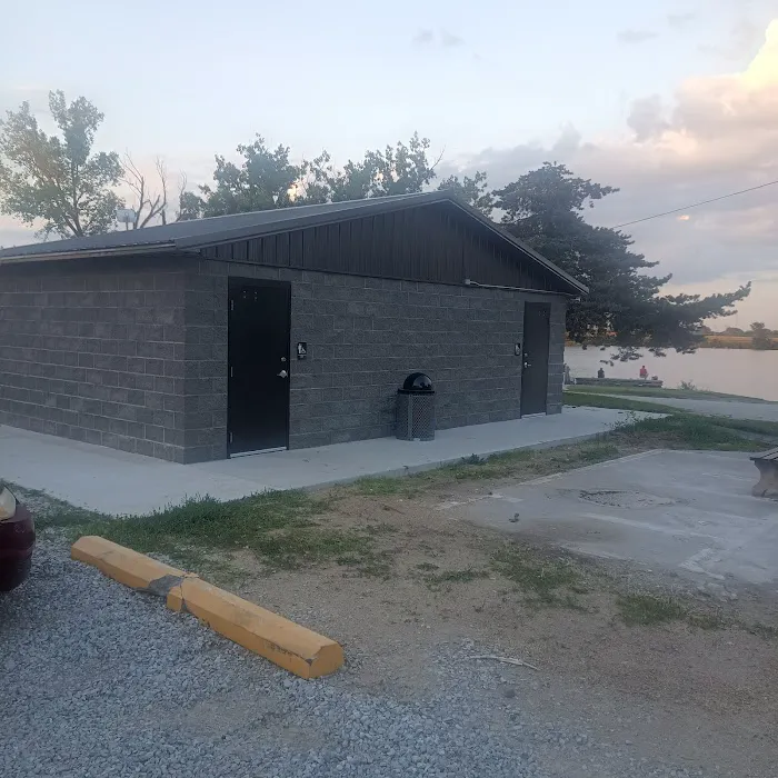 Rocky Pond Campground Picture 5