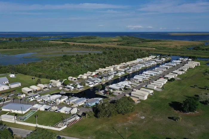 Turtle Cove 55+ Condominium Park Picture 2