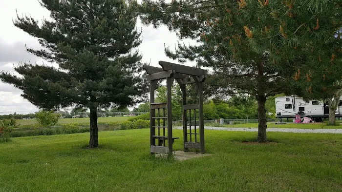 Lakeshore RV Park Picture 8
