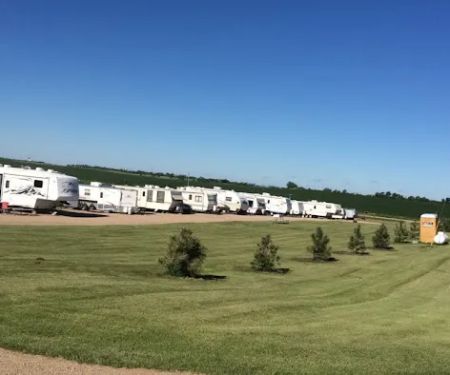 Camping - Pheasant farm