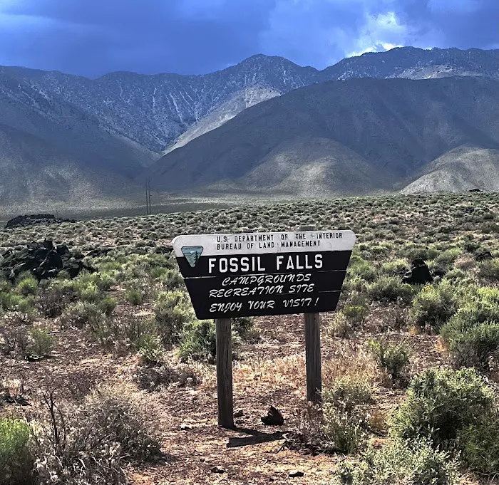 Fossil Falls Campgrounds Recreation Site Picture 5