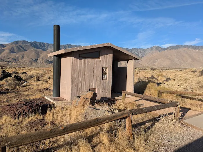 Fossil Falls Campgrounds Recreation Site Picture 8