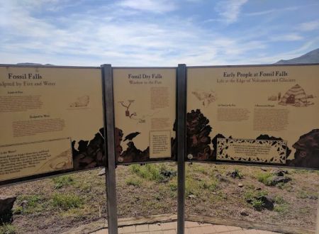 Fossil Falls Campgrounds Recreation Site