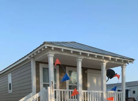 Lakeside Estates