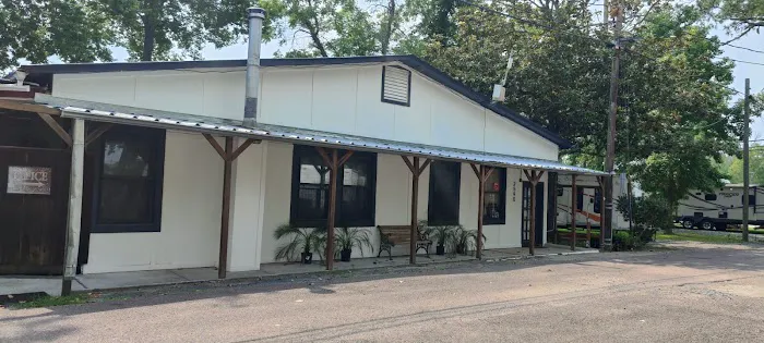 East Lucas RV Park Picture 6