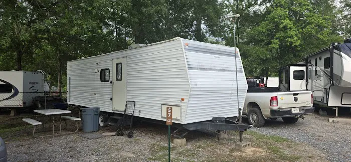 East Lucas RV Park Picture 2