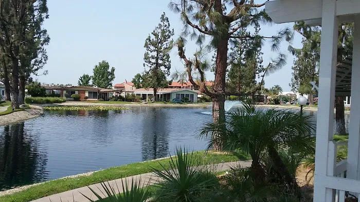 Lake Park La Mirada Picture 4