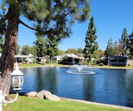 Lake Park La Habra