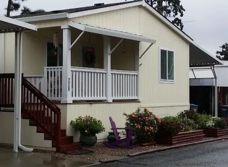 Leisure Lake Mobile Home Park