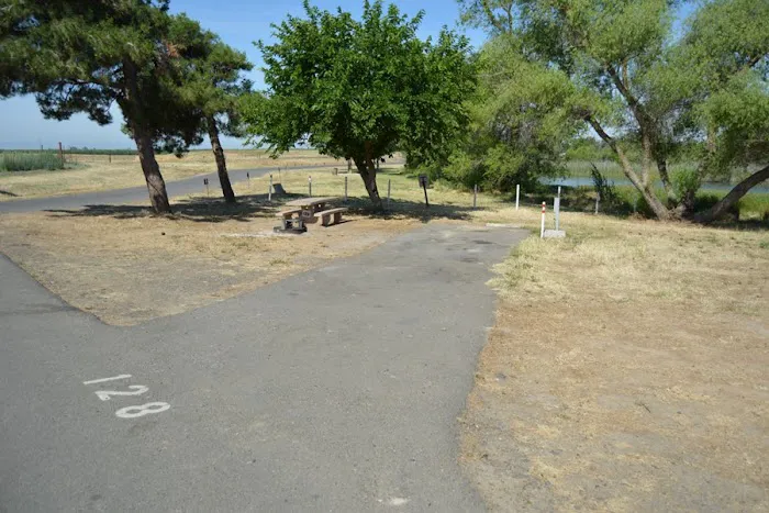 Muir Point Campground Picture 3