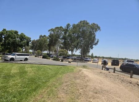 Hackberry Flat Campground
