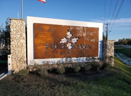 Four Oaks Village RV Park