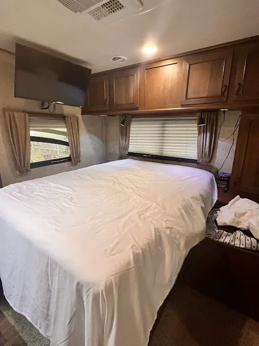 Grace More RV Park Tomball Picture 4