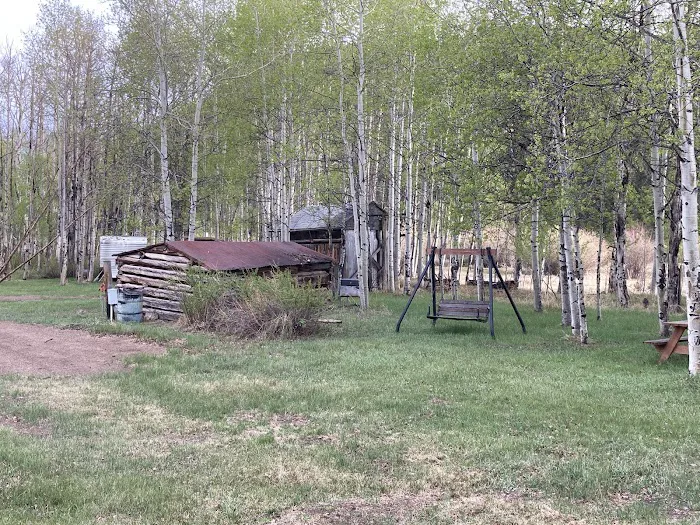 The E.D. Log House Campground Picture 7