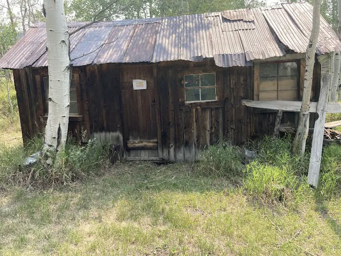 The E.D. Log House Campground Picture 2