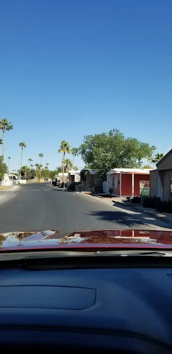 Catalina Village Picture 5