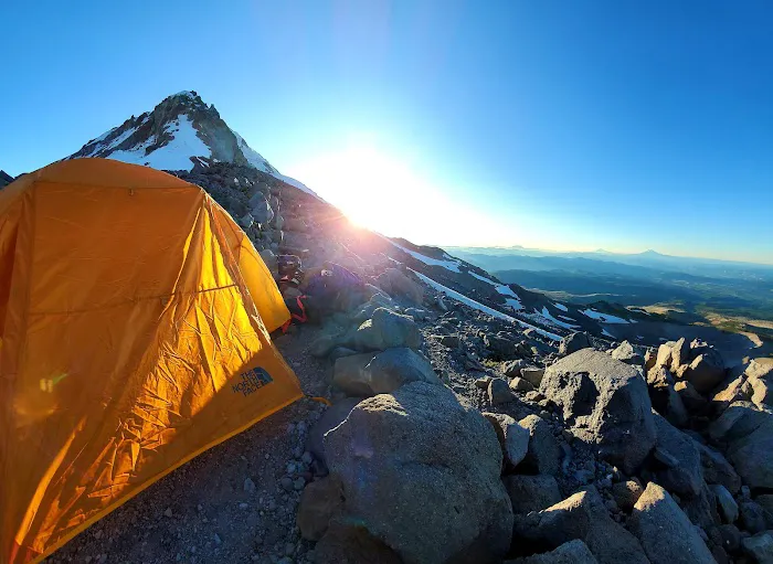 Cooper Spur Trail Shelter Picture 5