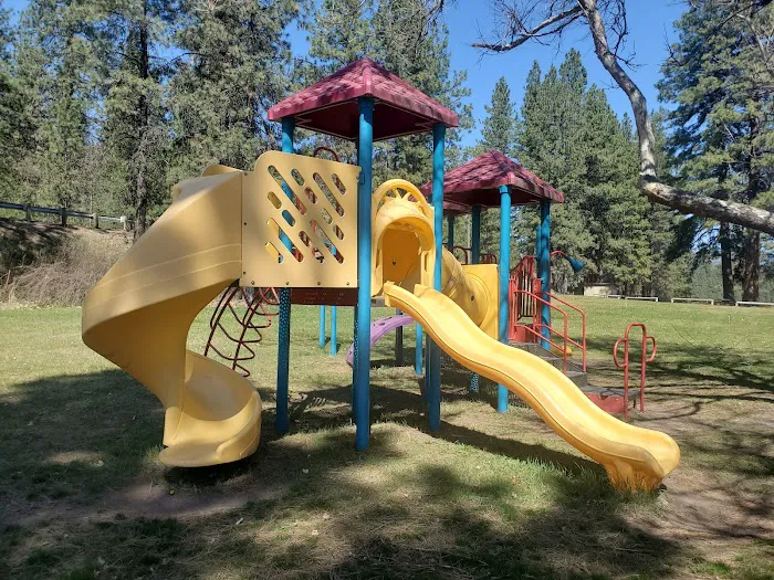 San Poil Campground Picture 1