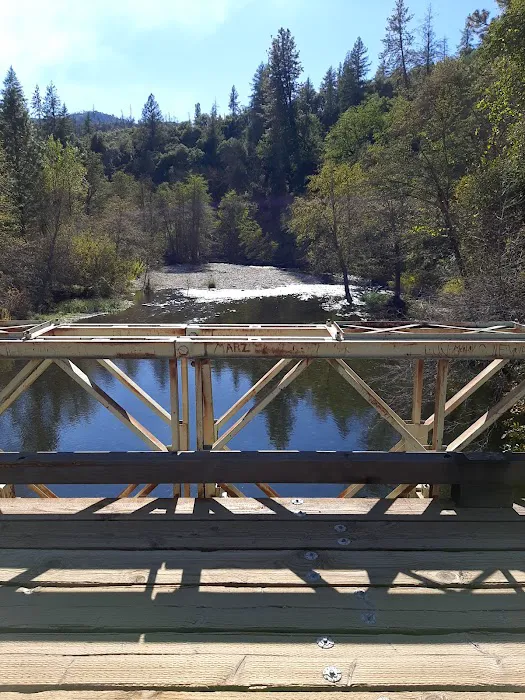 Peltier Bridge Campground Picture 2