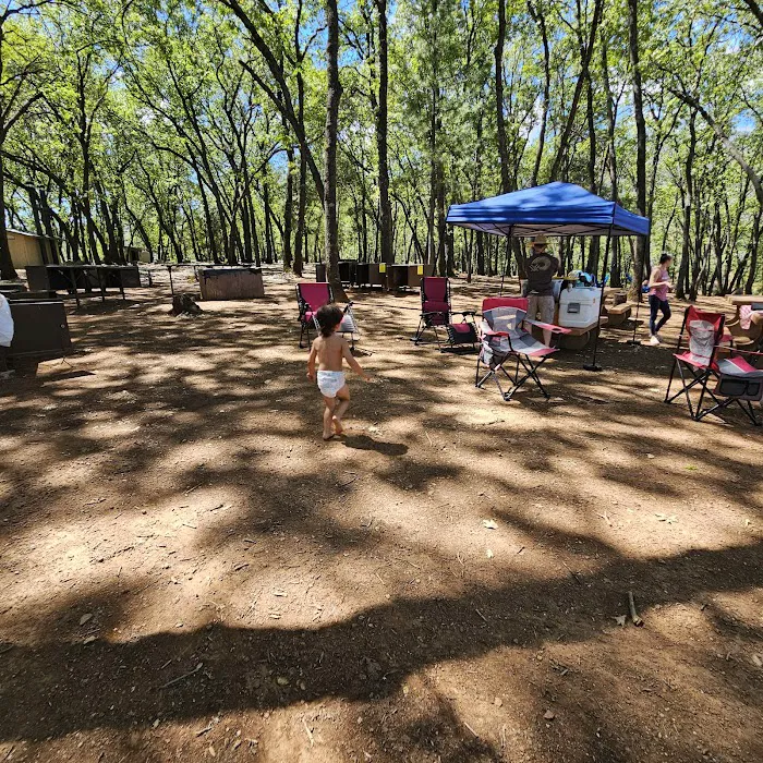Dry Creek Group Campground Picture 10
