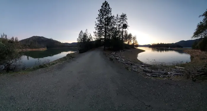 Mariners Point Loop 1 Group Campground Picture 3