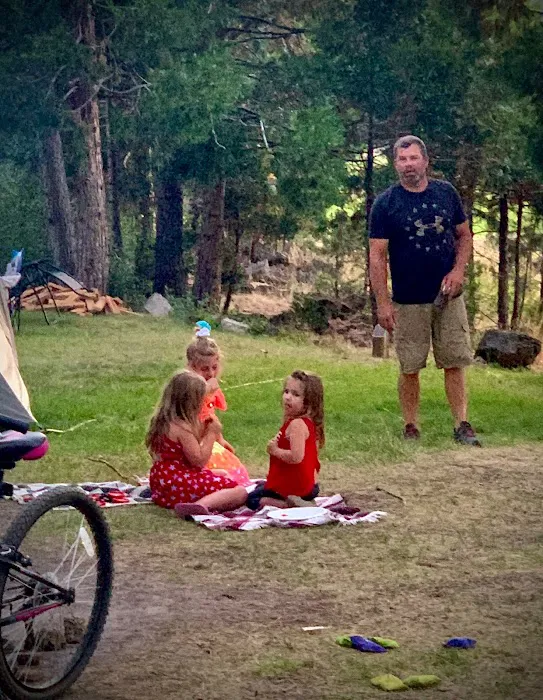 Hat Creek Hereford Ranch RV Park & Campground Picture 6