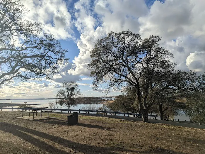 Camanche Lake Blue Oaks Campground North Shore Picture 3