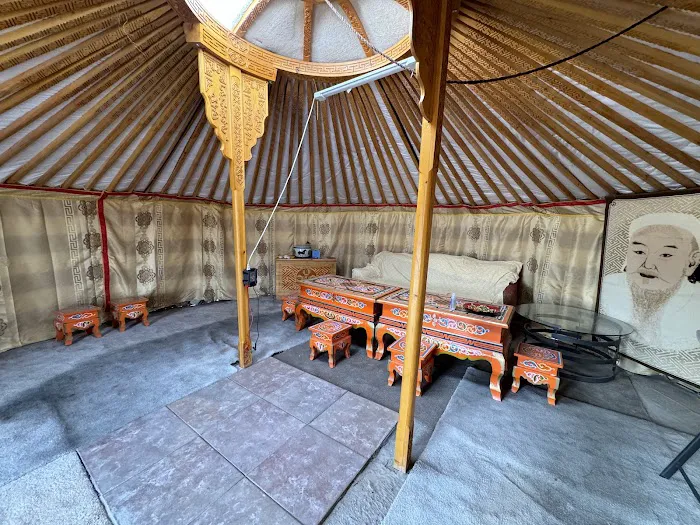 Mongolian camp Picture 3