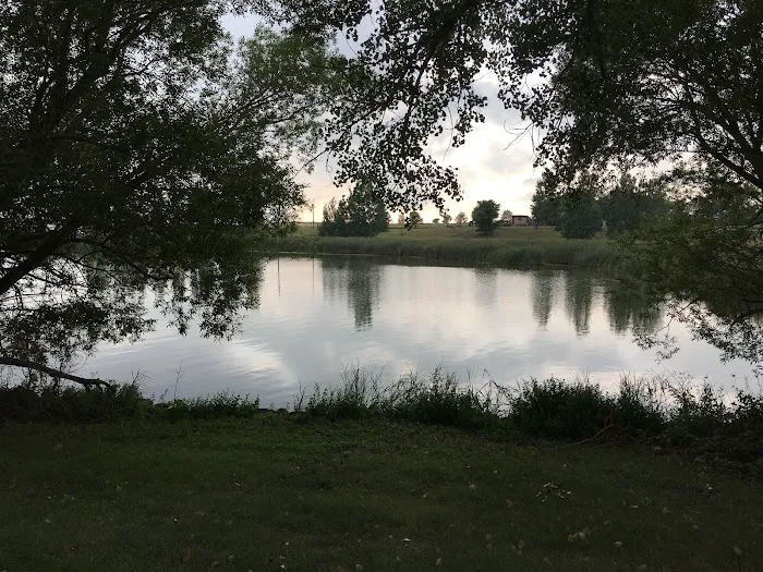 Lake Hoskins RV Park & Campground Picture 5