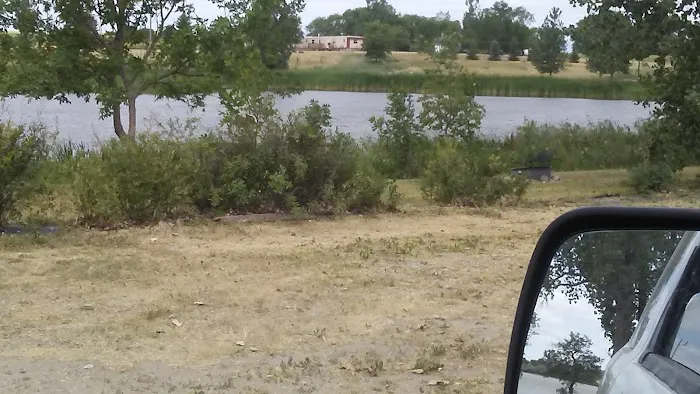 Lake Hoskins RV Park & Campground Picture 1