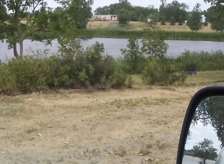 Lake Hoskins RV Park & Campground