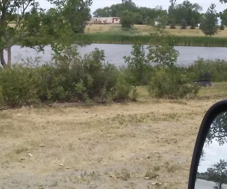 Lake Hoskins RV Park & Campground