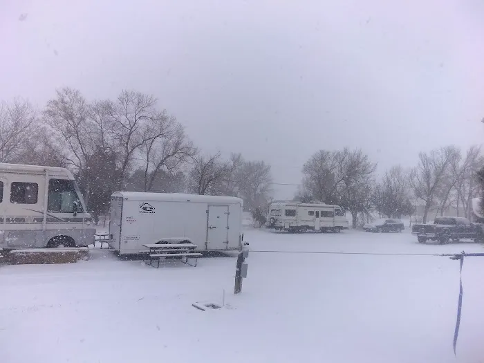 Dakota Campground and Mobile Home Park Picture 1