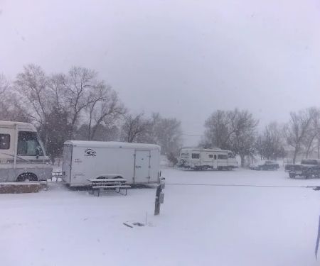 Dakota Campground and Mobile Home Park