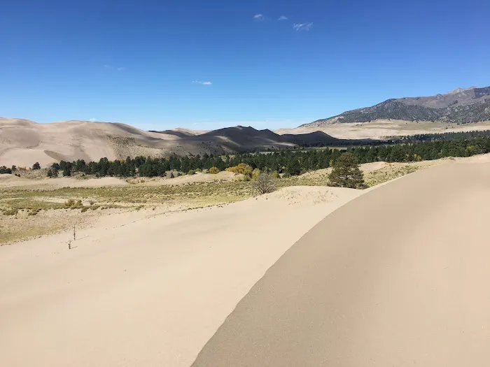 Escape Dunes Picture 3
