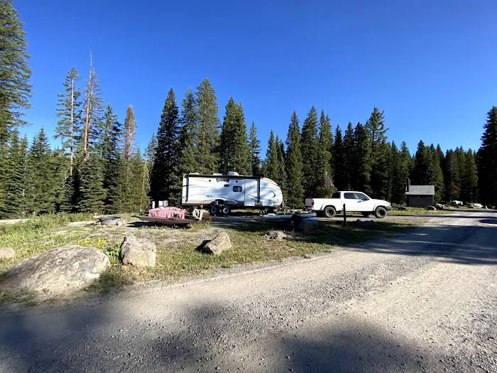 Ward Lake Campground Picture 3