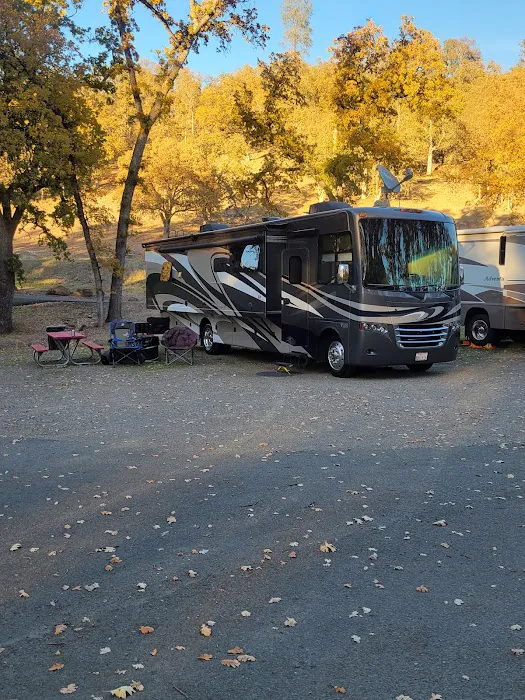 Hidden Valley Lake Campground Picture 3