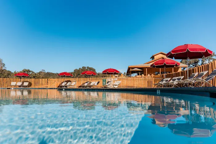 Huttopia Wine Country Picture 4