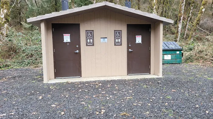Beaver Eddy Campground Picture 4
