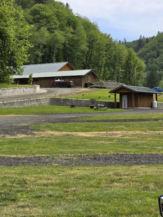 Trask River RV Park Picture 8
