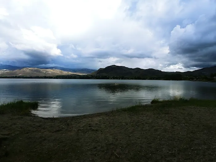 Osoyoos Lake Veteran’s Memorial Park. Picture 4