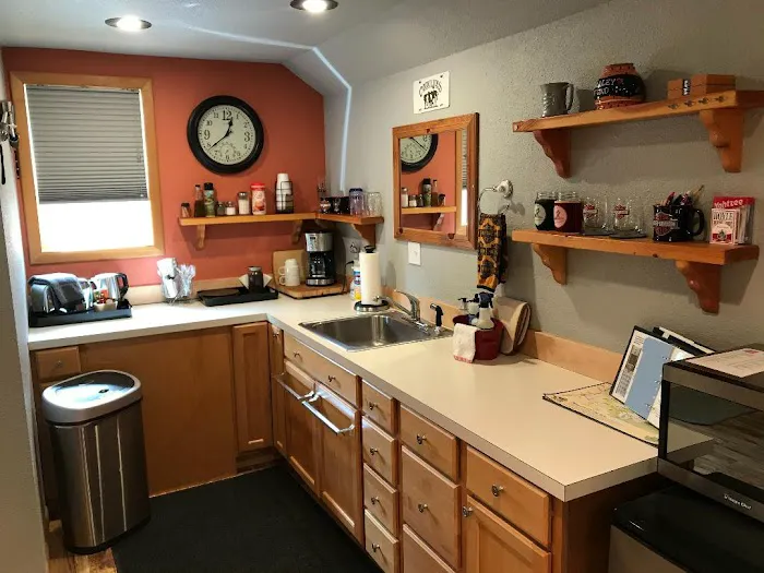Lazy C Mini RV Park/Campground & Airbnb Picture 6