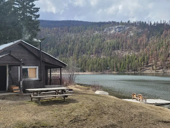 Bonaparte Lake Campground Picture 3