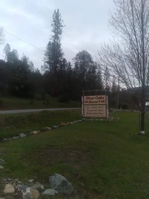 River Oaks Resort Picture 1