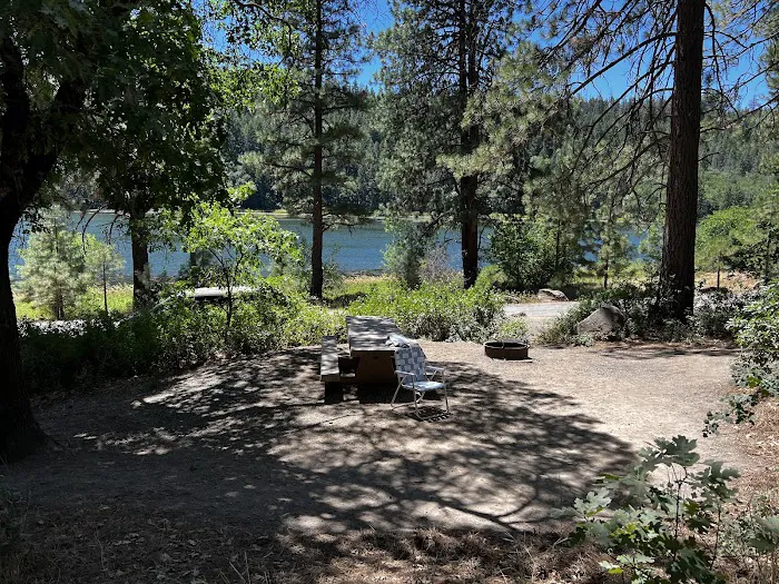 Dusty Campground Picture 6