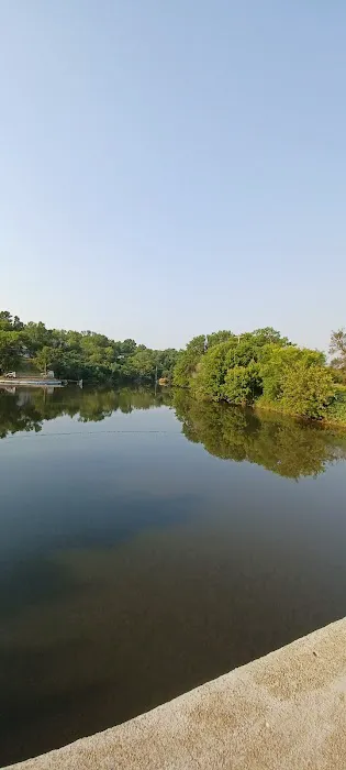 Municipal Tourist Park Picture 2