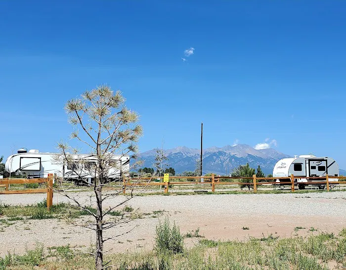 Base Camp Family Campground Picture 7
