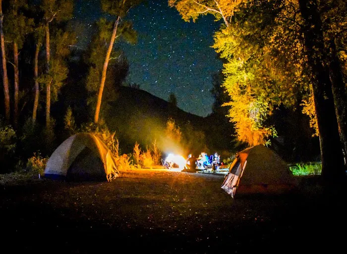 East Elk Creek Group Campground Picture 3