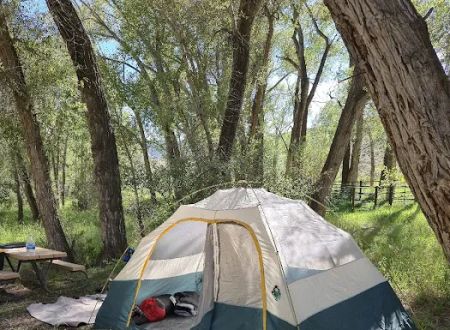 Dry Gulch Campground